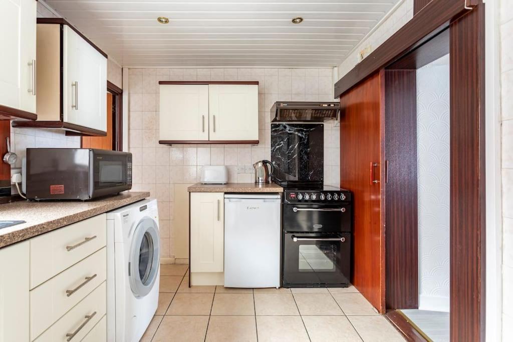 Central Belfast Town House 외부 사진